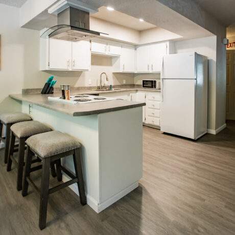 kitchen and dining for family vacation rentals